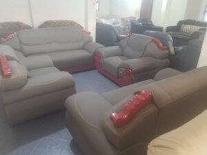 6-Seater Classic Wooden Trim Sofaset