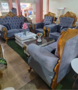 6-Seater Intricate Carvings and Detailed Traditional Sofa Set