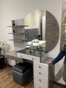 Vanity Dressing Mirror