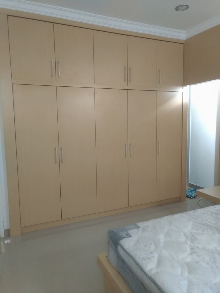 Built-in Wall Wardrobe 4 Built-in Wall Wardrobe