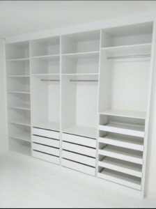 Contemporary White Gloss Wall Walk-In Wardrobe