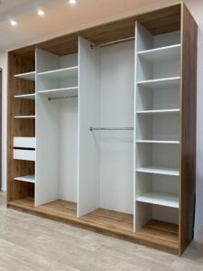 Walk-In Wardrobe