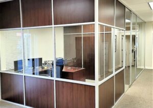 Aluminum Office Partition with Wooden Finishing